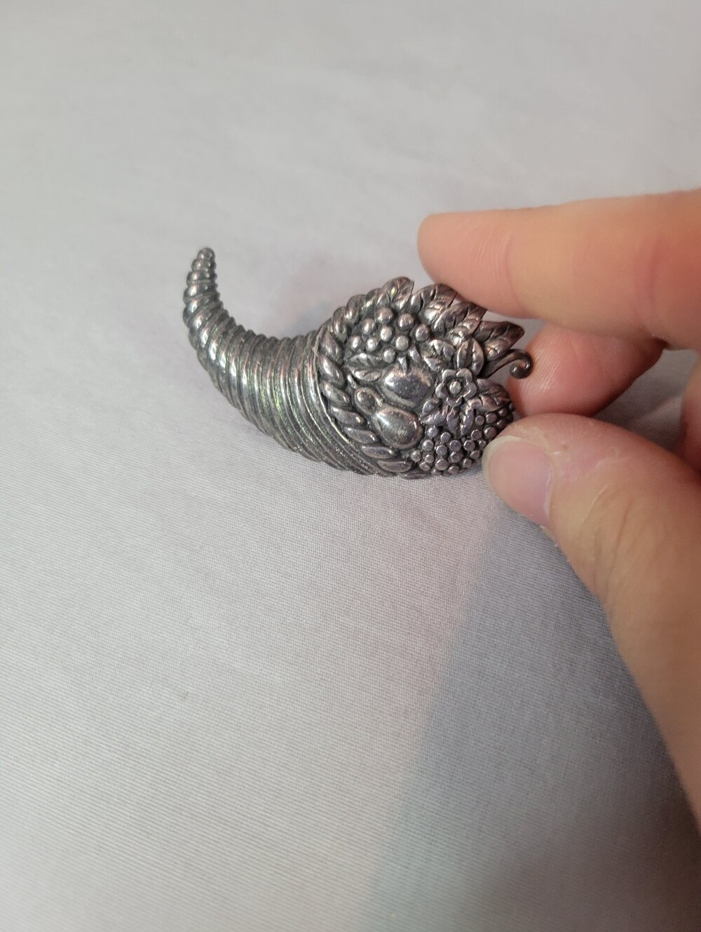 Vintage .925 Silver Cornucopia Horn Of Plenty Floral Brooch